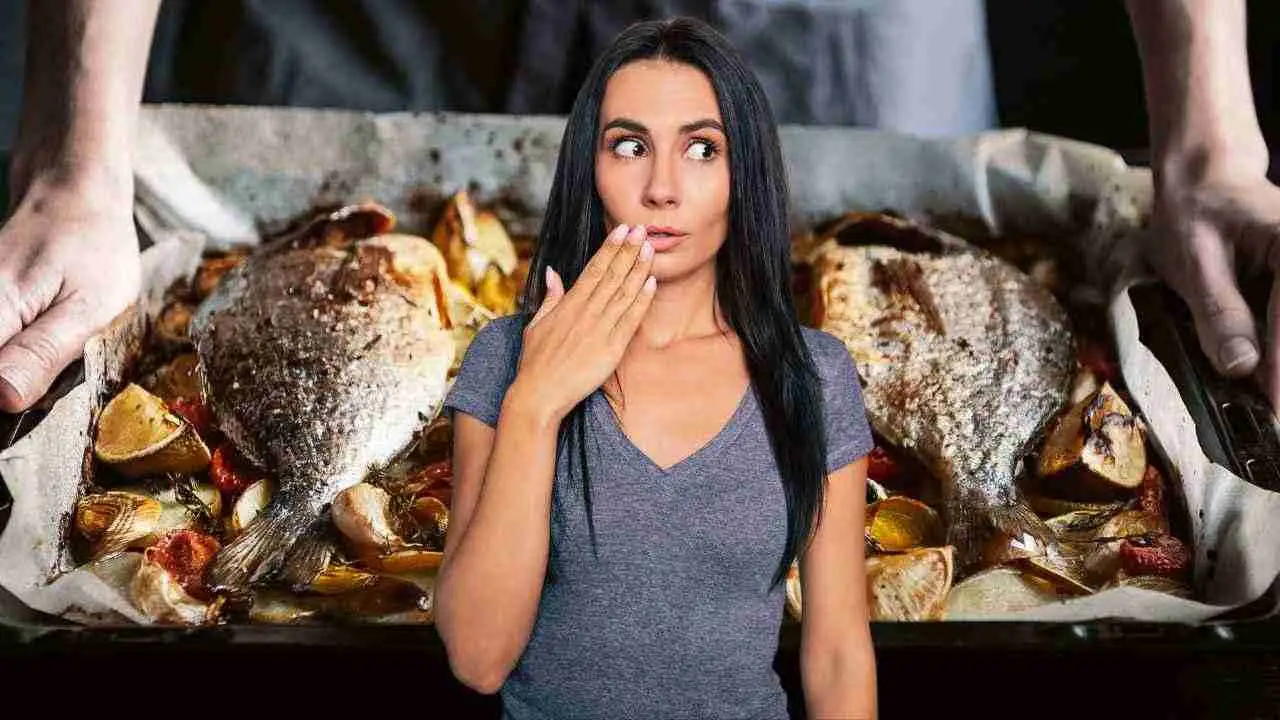 Come capire se i frutti di mare sono sicuri da mangiare