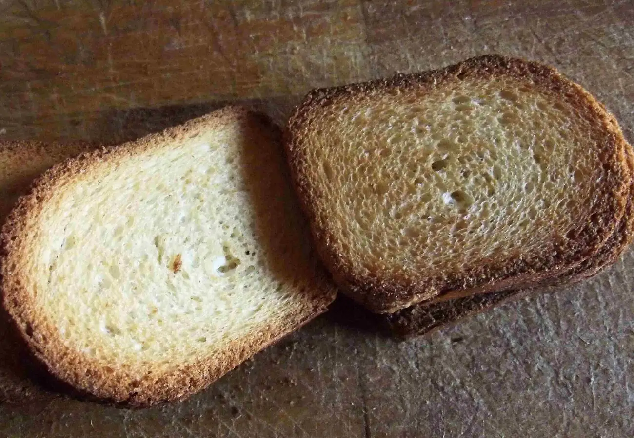 Come tostare perfettamente il pane senza bruciarlo